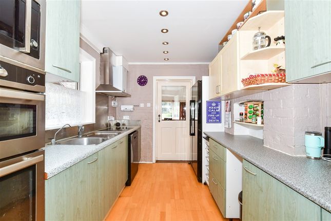 Heath Road Linton, Maidstone photo 4