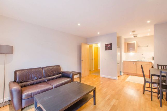 Thumbnail Flat to rent in Rosse Gardens, Hither Green, London