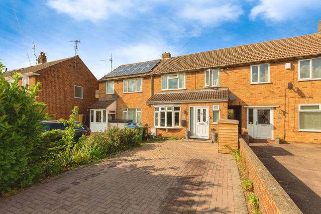 Thumbnail Terraced house for sale in Narbeth Drive, Aylesbury