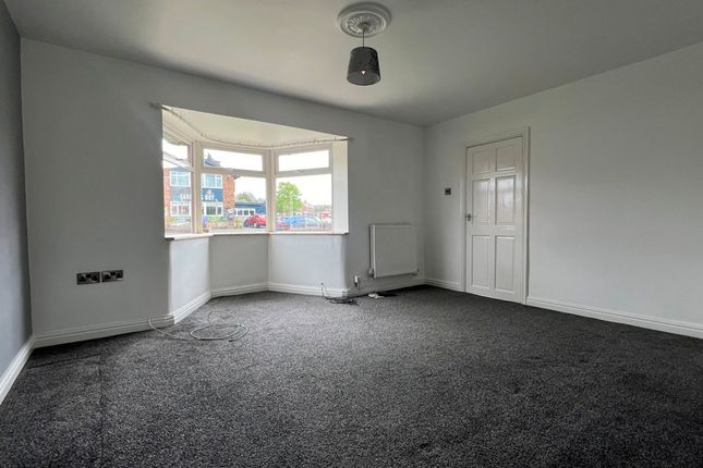 Terraced house to rent in Barns Lane, Rushall, Walsall