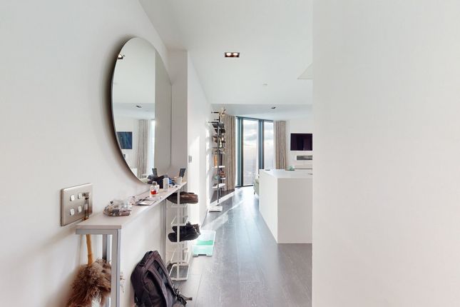 Flat Flat 5202, 203, Marsh Wall, London photo 4