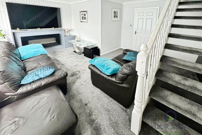 153, Osprey Drive, West Midlands photo 2