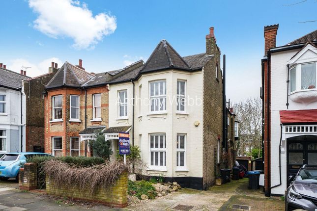 Thumbnail Semi-detached house for sale in Lakeside Road, London