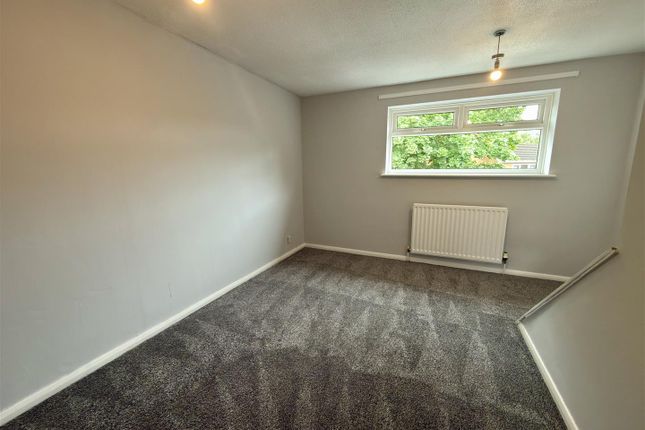 8, Fotheringhay Drive, Darlington photo 4