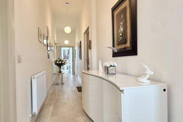 32, Great Glen Place, Inverness photo 4