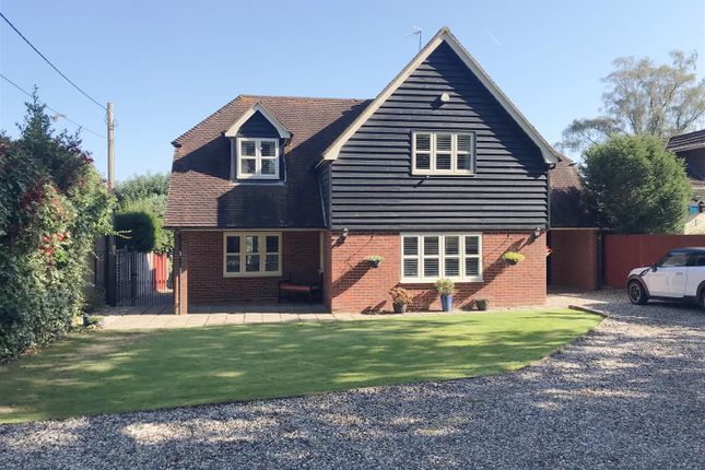 Detached house for sale in The Ridge, Cold Ash, Thatcham