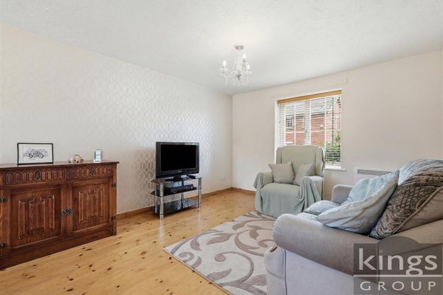 123, Hadley Grange, Church Langley photo 2