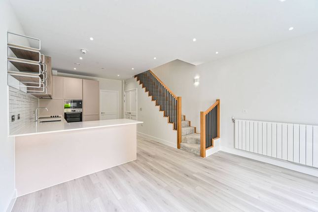 Astell Road, Kidbrooke photo 4