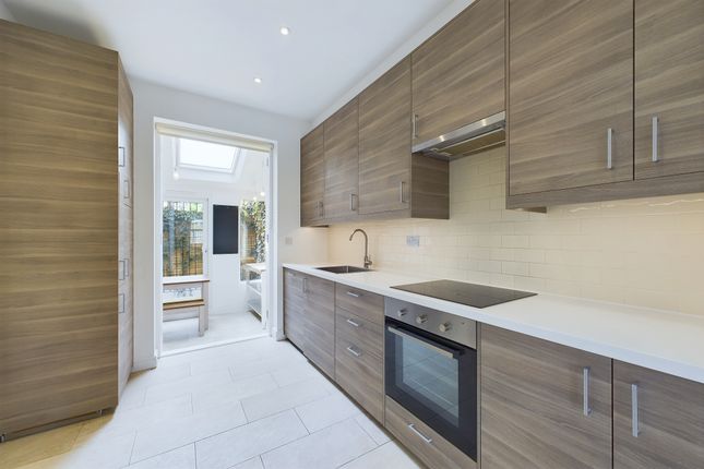 Thumbnail Terraced house for sale in Regency Place, Westminster, London