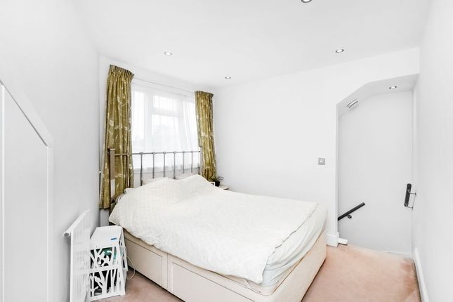 13c, Nelson Road, Twickenham photo 4