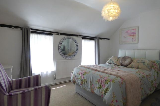 End terrace house for sale in 2 Court Row, Upton Upon Severn, Worcestershire