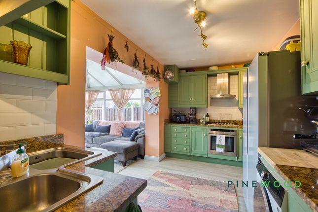 125 Boughton Lane, Chesterfield photo 4