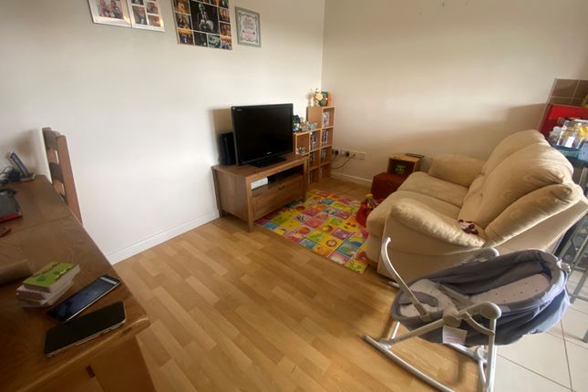 Flat 1, Birmingham photo 3