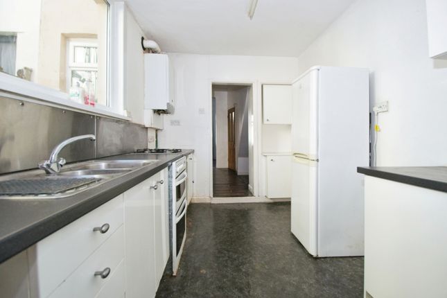 Terraced house for sale in Inverness Place, Cardiff
