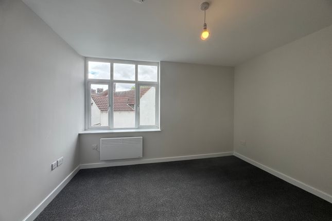 Flat 1, Dudley photo 4