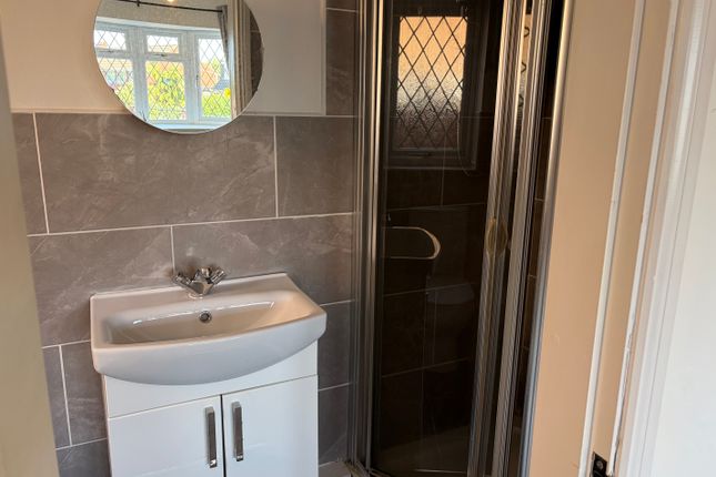 31, Fontwell Drive, Leicester photo 5