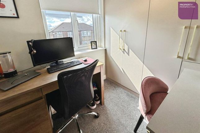 7 Galloway Drive, Manchester photo 4