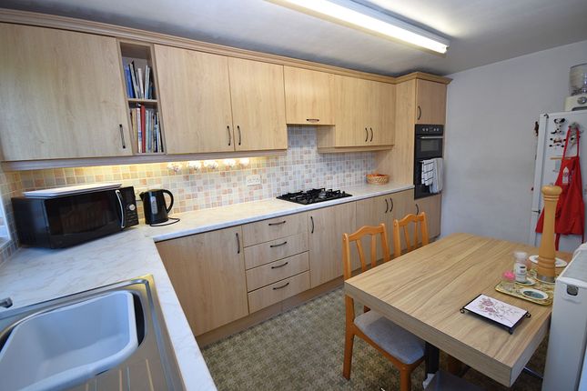 2 Stapleton Road, Macclesfield photo 2