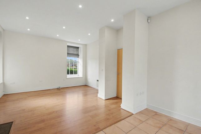 47 Consort Mews, Fareham photo 3