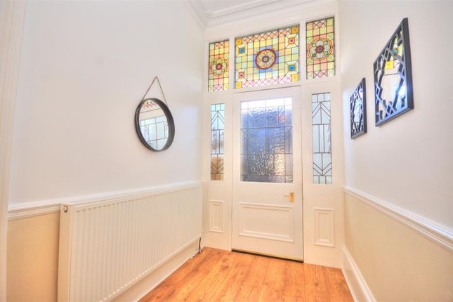24, Merrilocks Road, Blundellsands photo 2