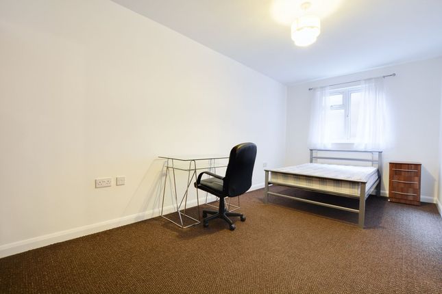 Flat for sale in Bowling Green Street, City Centre, Leicester