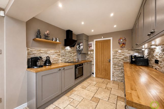 37 Somerset Road, Blackburn photo 4