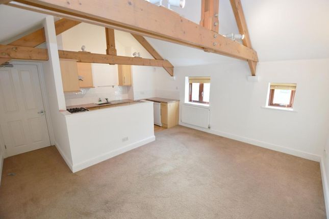 7, Fountain Court, Olney photo 4
