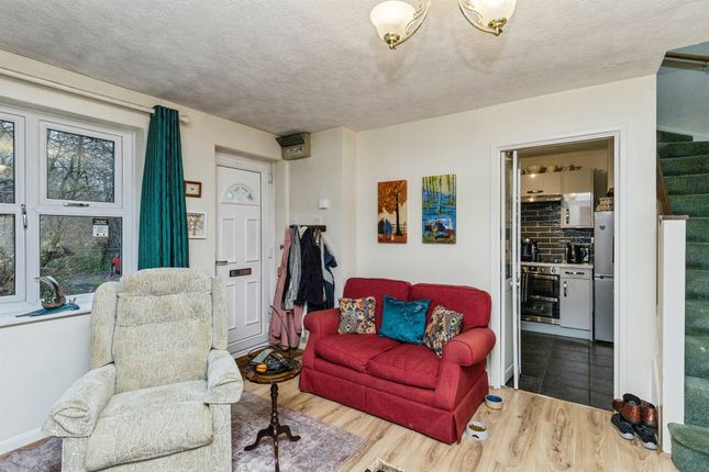 37, Wordsworth Place, Horsham photo 3