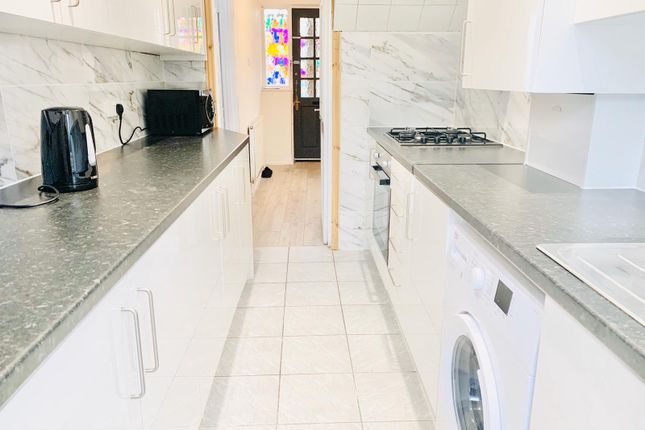 Thumbnail Semi-detached house to rent in Chigwell Road, London