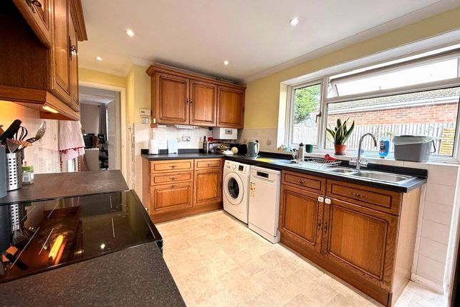 23, Waverley Drive, Ash Vale photo 2
