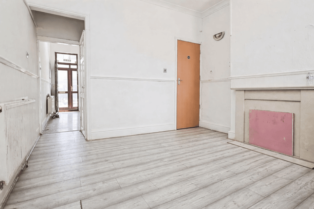 4, Woodall Rd- 5 Bed Investment, Birmingham photo 2