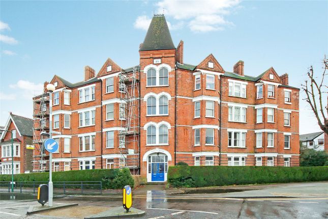 Flat to rent in Avenue Mansions, 36-40 St. Pauls Avenue, London