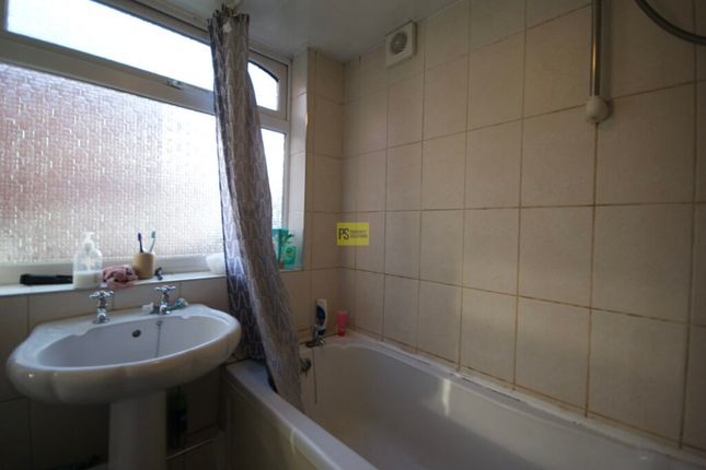 12, Teignmouth Road, Birmingham photo 5
