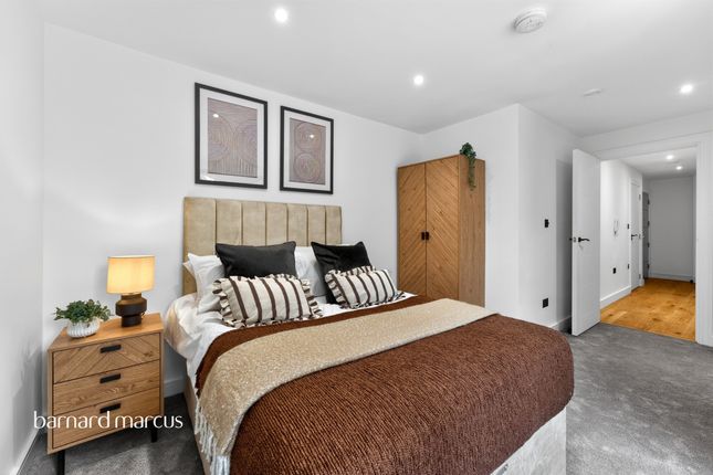 Flat F, Eden House, New Road, Crouch End, London photo 4