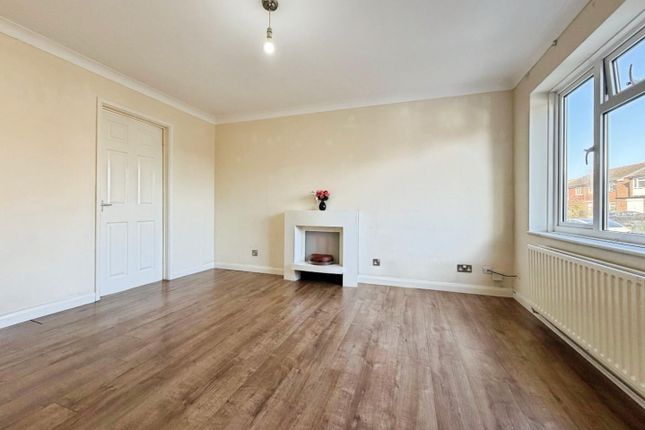 38, Collard Road, Willesborough photo 3