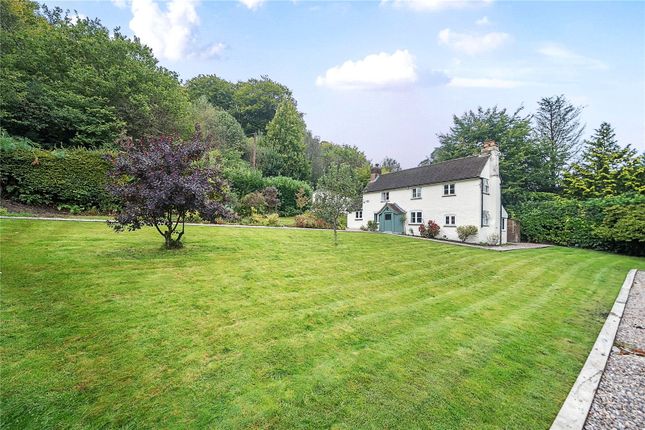 3-bed house on The Covert,, Whitmore Vale, Hindhead, £800,000
