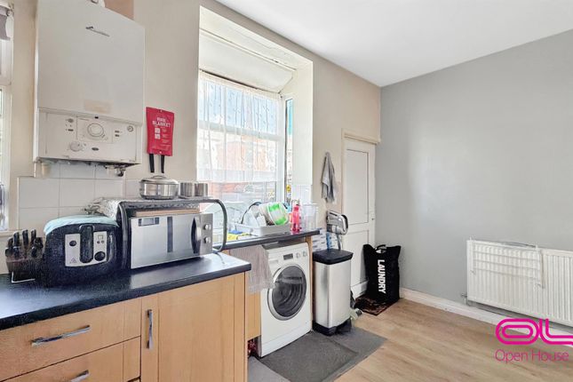 4, Windover Street, Bolton photo 4