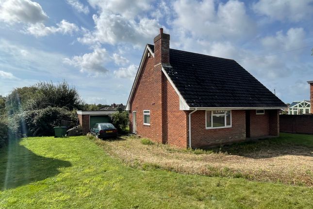 Detached house for sale in Swanwick Lane, Southampton