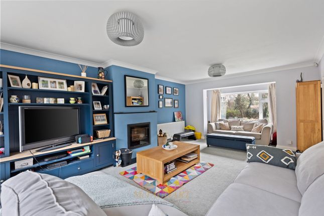 5 Kipling Way, East Grinstead photo 3