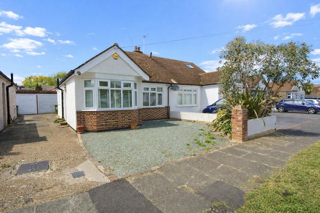 3-bed house on 10, Burleigh Gardens, Ashford, £535,000