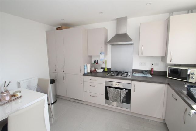 9 Admiral Avenue, Hemel Hempstead photo 5