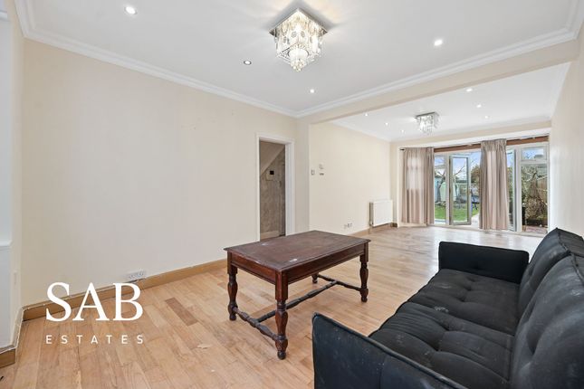 49 Lee Road, Greenford photo 4