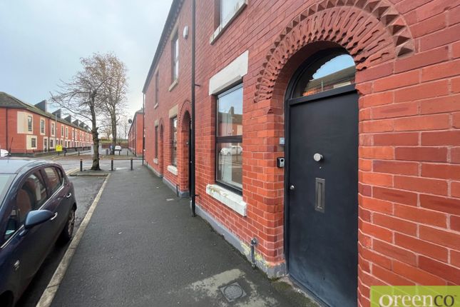 29, Alder Street, Salford photo 3
