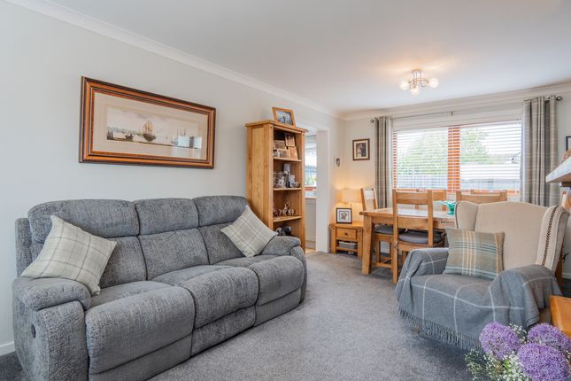 4, Salvesen Crescent, Alness photo 4
