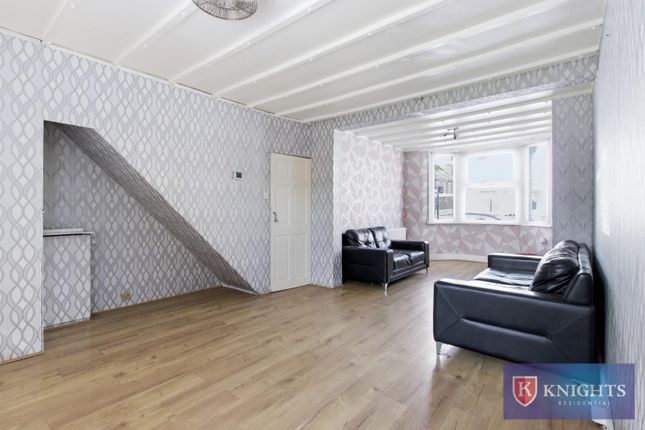 78, Sheldon Road, London photo 4