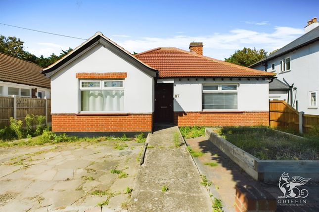 Thumbnail Bungalow for sale in Howard Road, Upminster