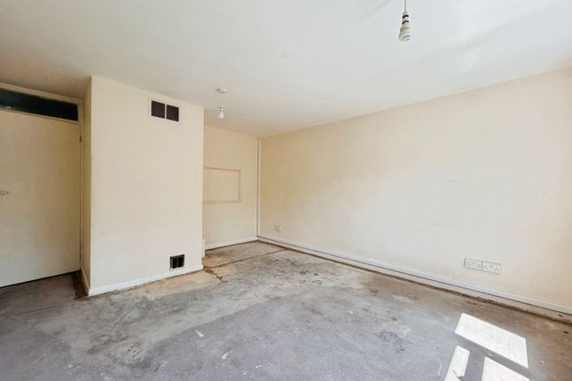 65 Trelawney Road, Helston, Cornwall photo 3