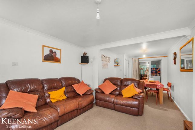 84, Wesley Street, Bury photo 3