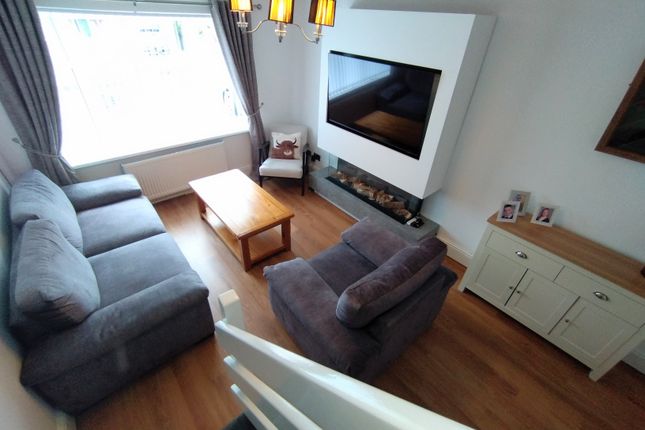 64, Zodiac Drive, Stoke-on-Trent photo 2