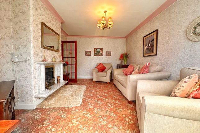271, Victoria Avenue, Manchester photo 4